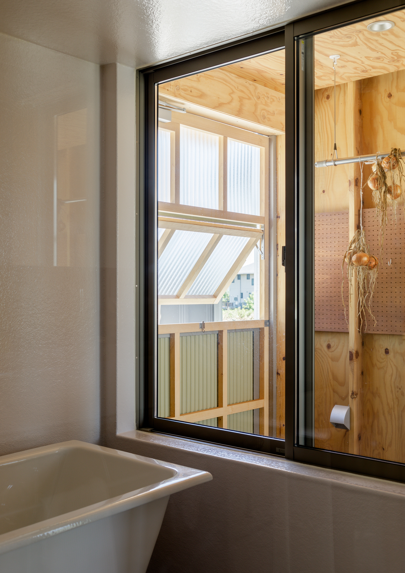 安中の家｜ＹＵＭＯＲＥ｜大和重工