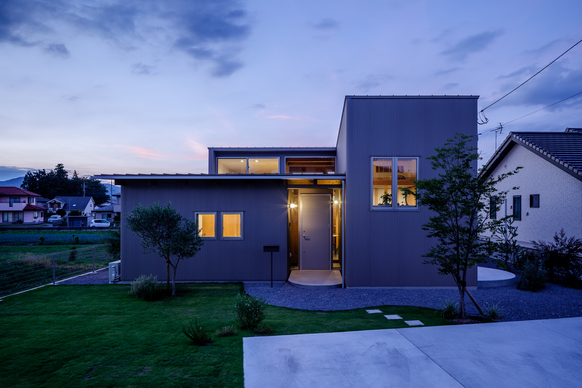 安中の家｜ＹＵＭＯＲＥ｜大和重工