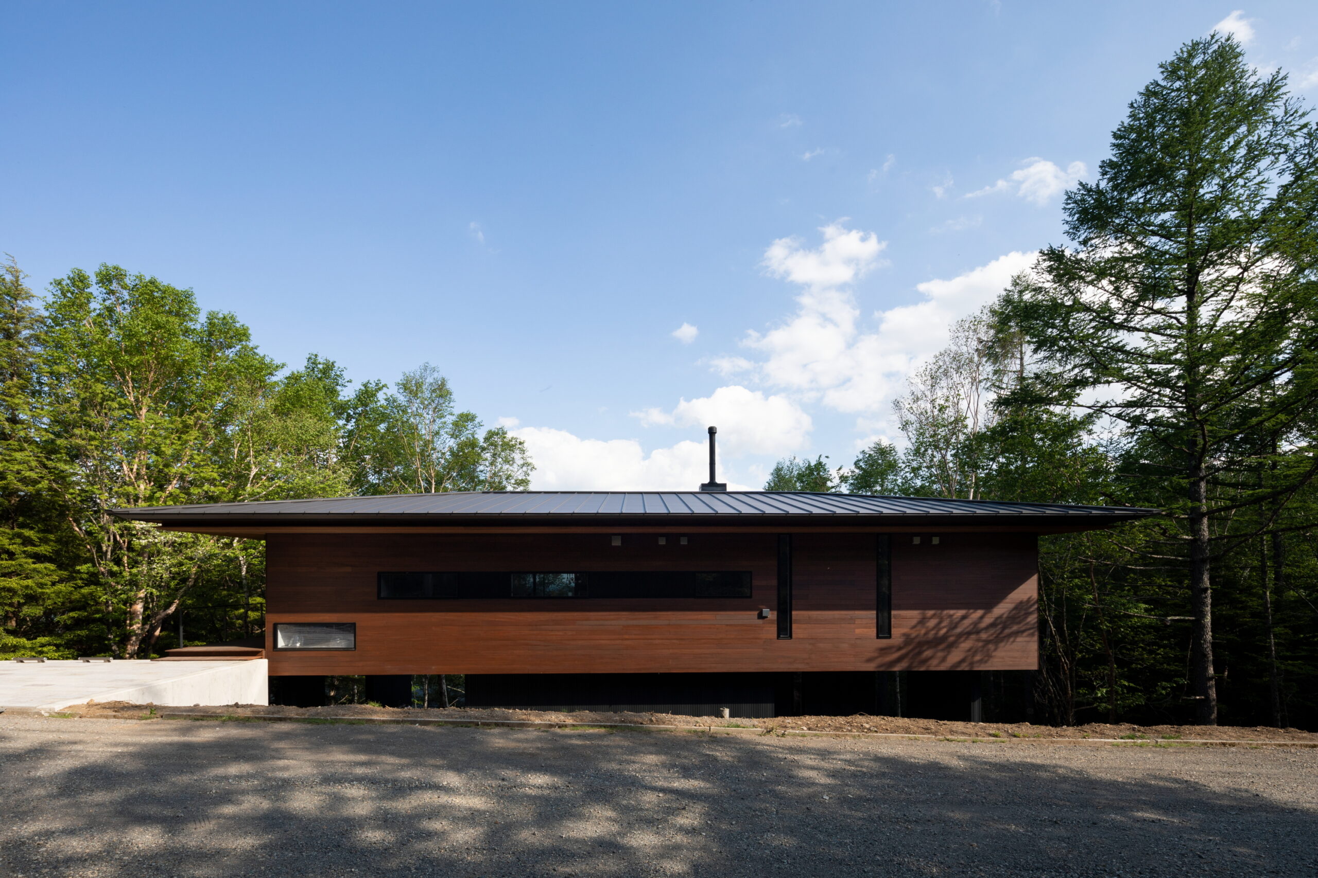 富士山の見える八ヶ岳の家｜ＹＵＭＯＲＥ｜大和重工