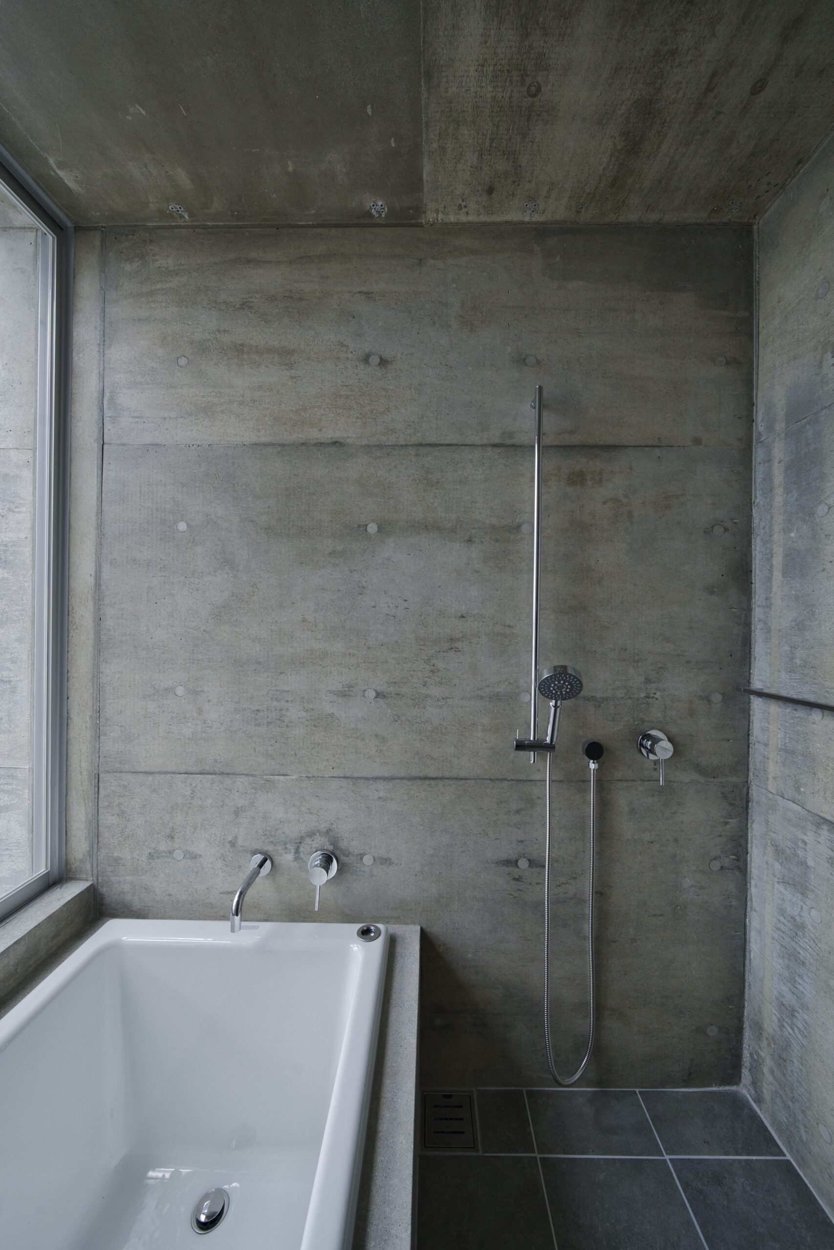 西原の二世帯住宅｜ＹＵＭＯＲＥ｜大和重工